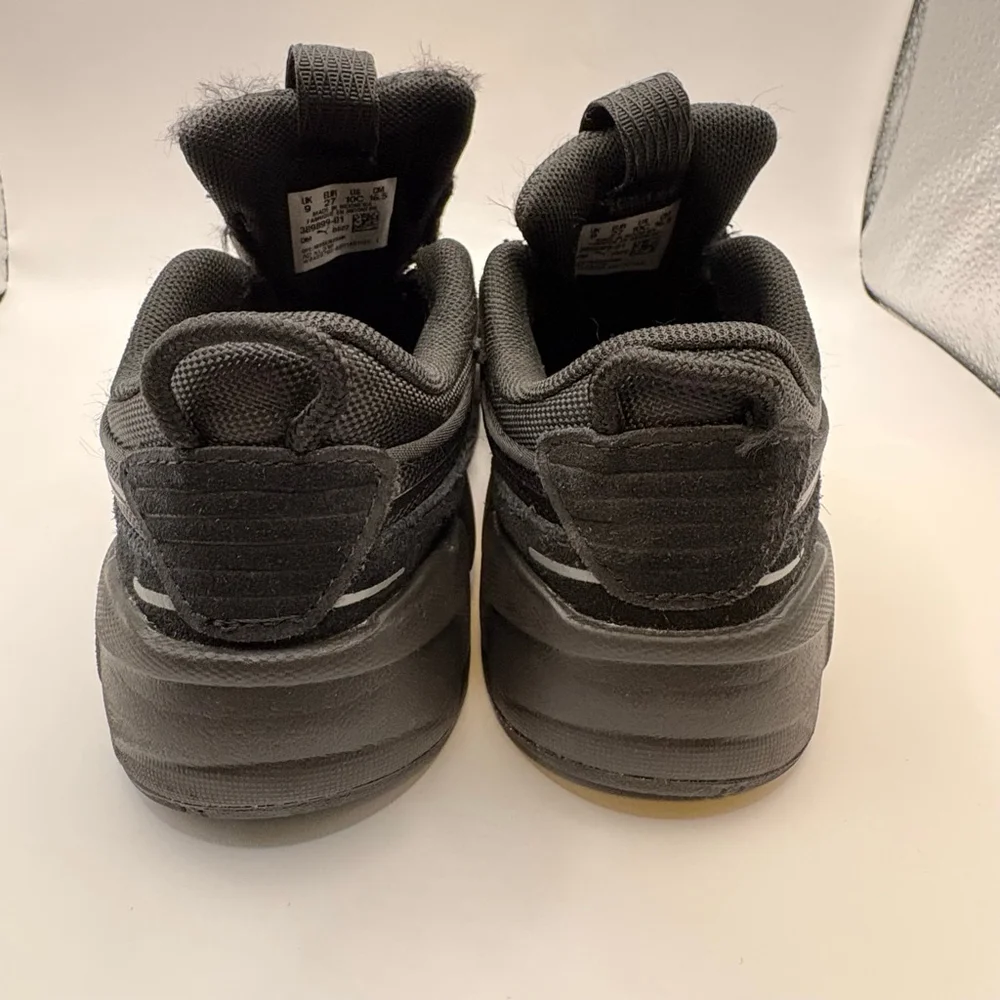 Boys Puma Sneakers Black 10 (Toddler Boy)‎